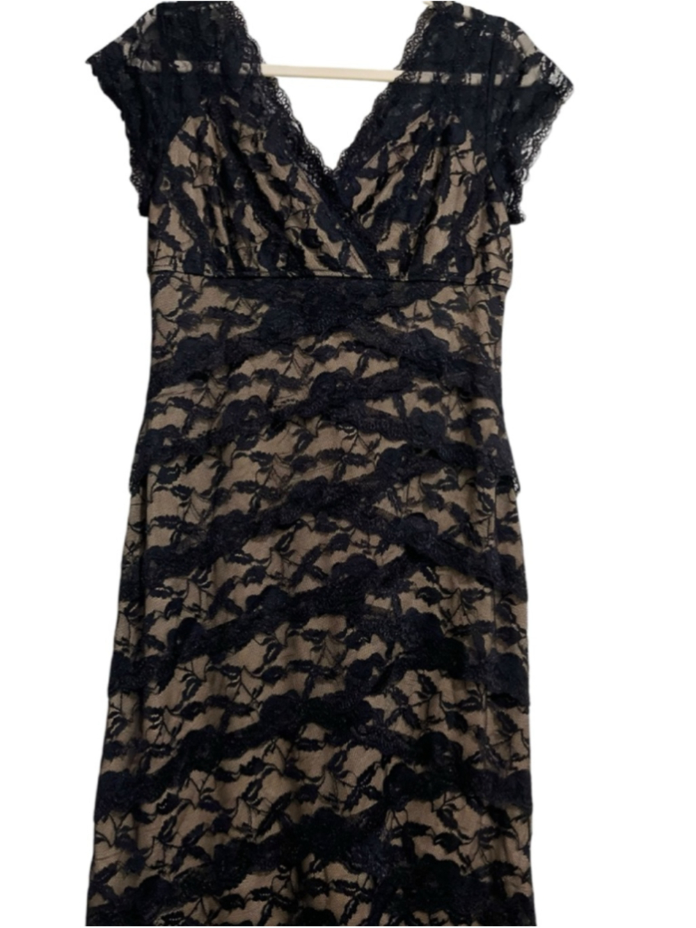 Women's MARINA Black Beige Lace Overlay V-Neck Dress Size 10 - Picture 2 of 8